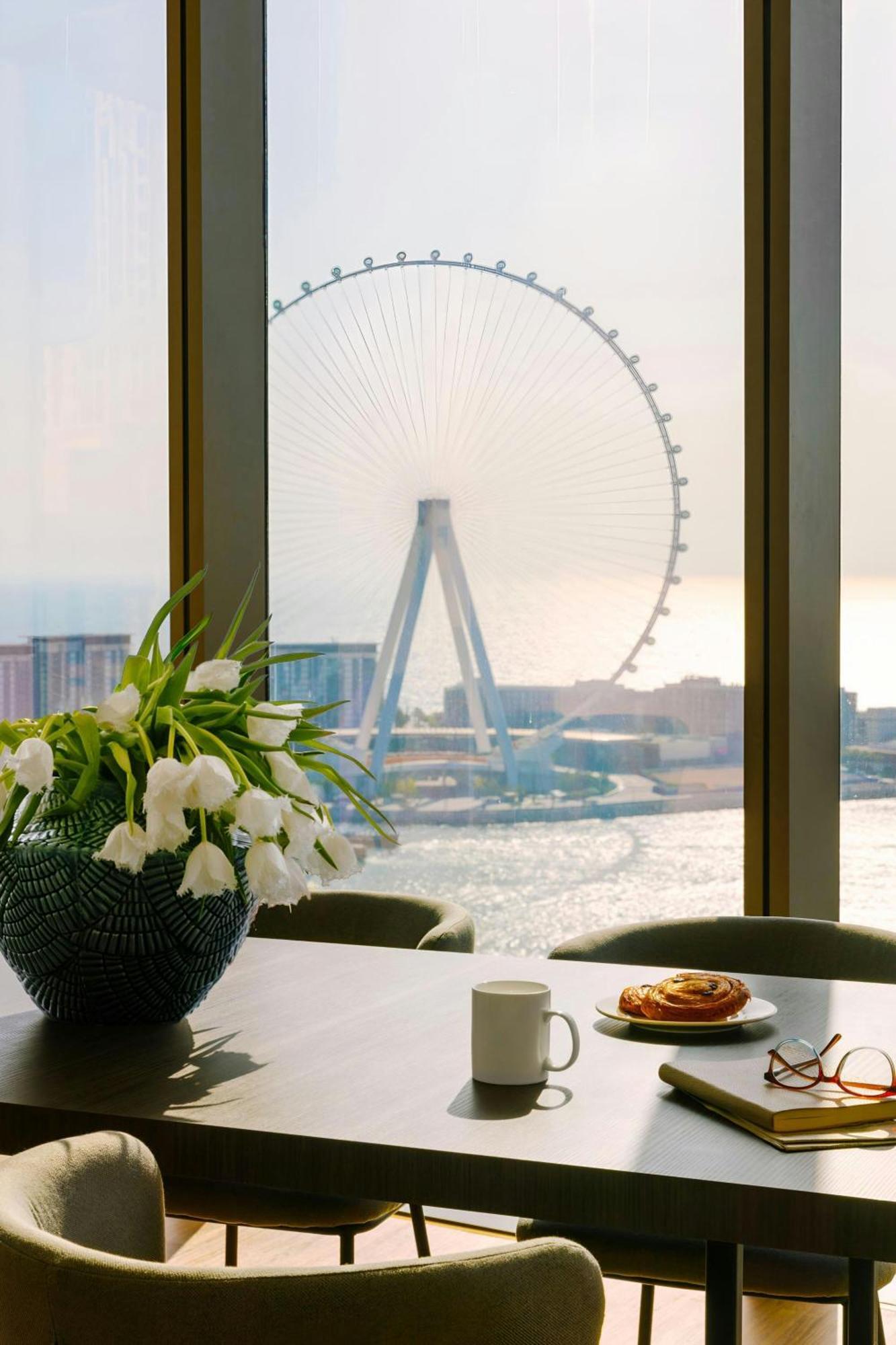 Sonder By Marriott Bonvoy Jbr The Walk Apartments Dubái Exterior foto